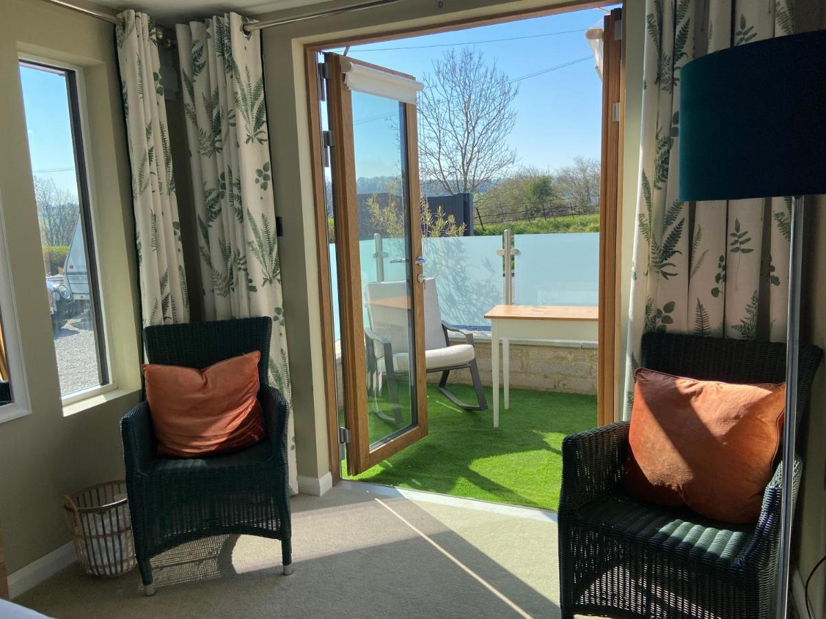 Contemporary Quiet Countryside Retreat Villa Horsley  Bagian luar foto